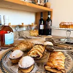 Bed & Breakfast Dimora Di Acanto 3*