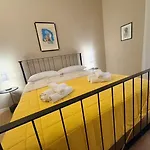 Dimora Di Acanto Bed & Breakfast 3*
