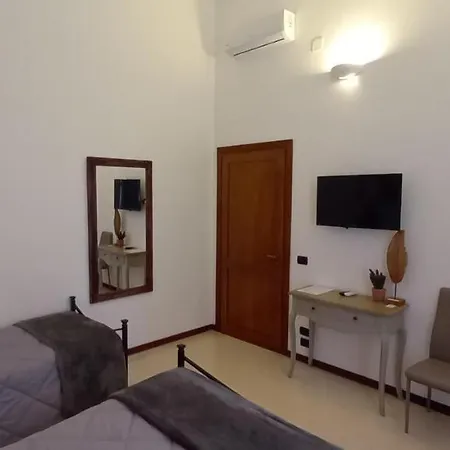 Acanto Bed and Breakfast *