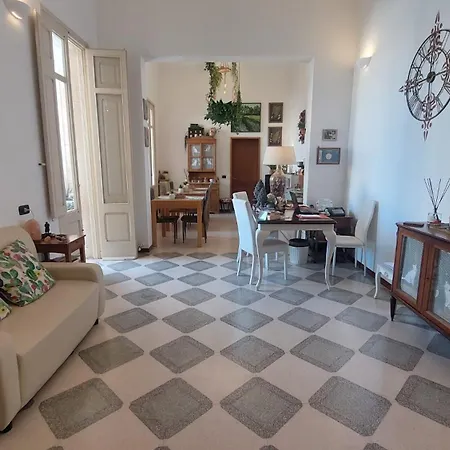 Bed & Breakfast Dimora Di Acanto 3*