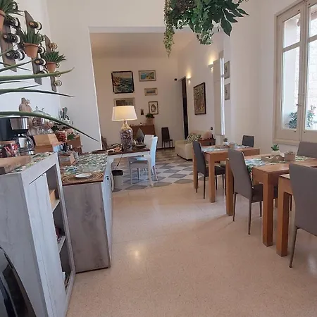 Bed & Breakfast Dimora Di Acanto 3*