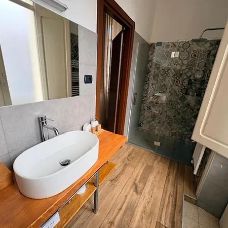 Dimora Di Acanto 3* לצ'ה